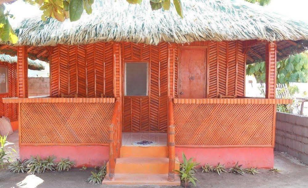 Pareja Tourist Inn Malapascua Exterior foto